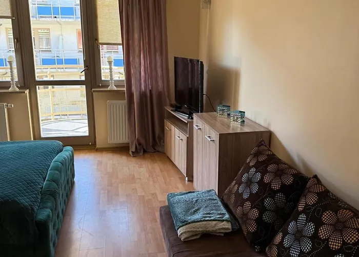 Muzungu アパート シフィノウイシチェ